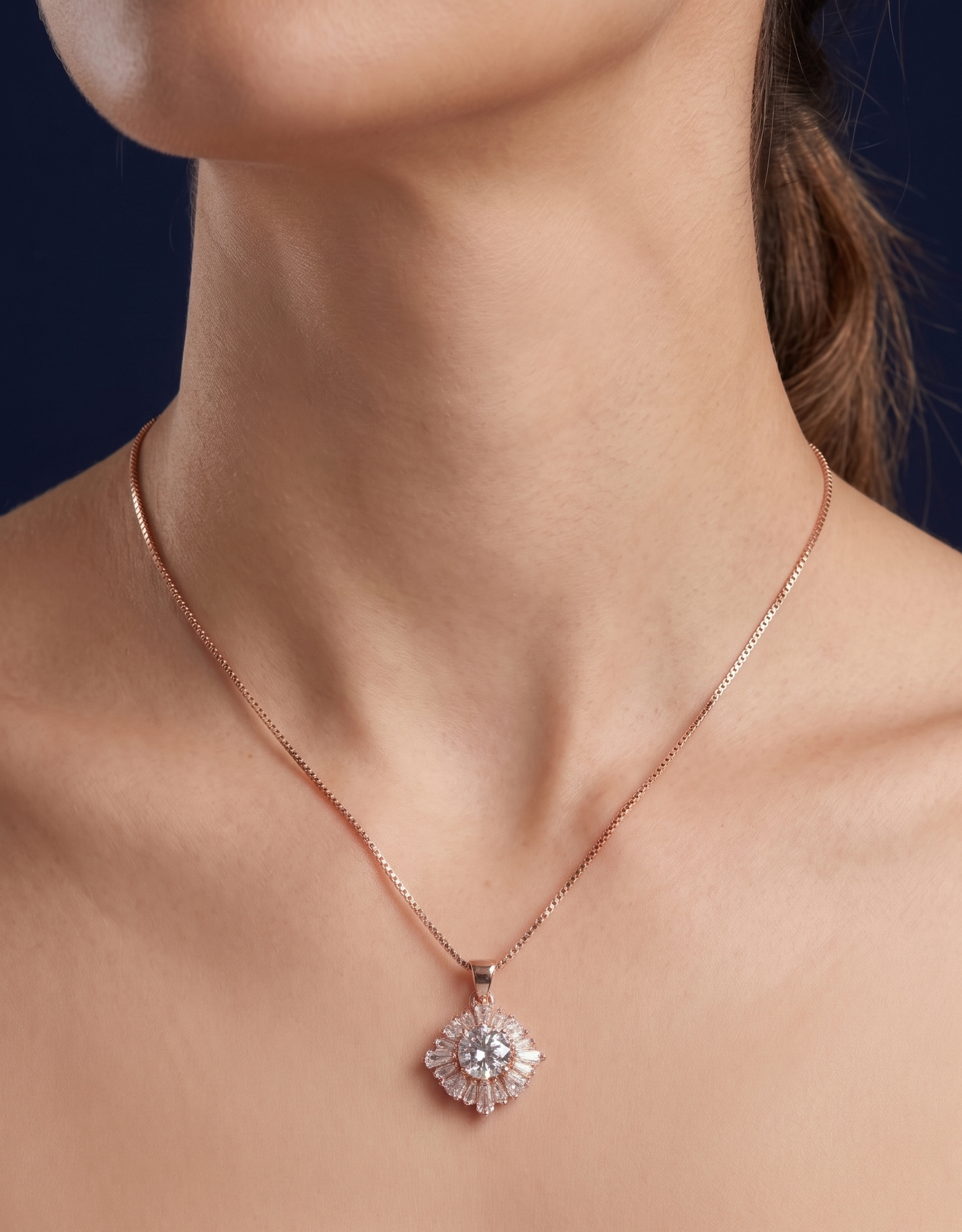 Elegant Silver Clover Pendant Chain with Sparkling Stones | Stylish Rose Gold Finish