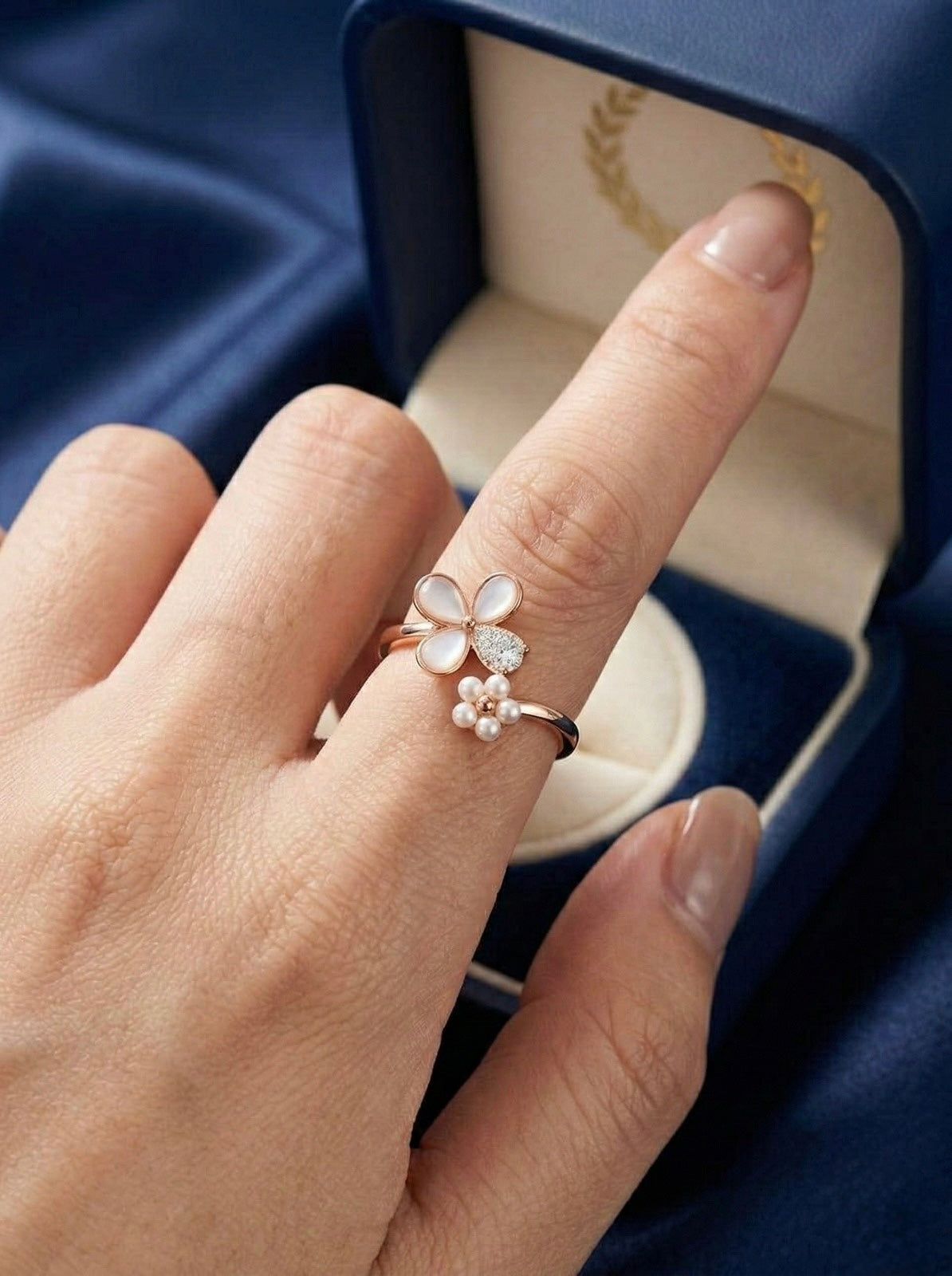 Pearl Designed silver ring on Gold Finish