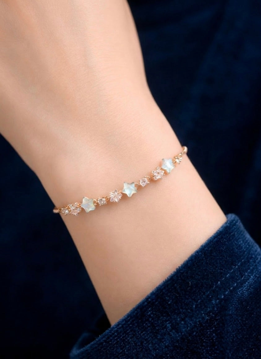 Celestial Star & Crystal Charm Bracelet in Rose Gold Tone.adjestable